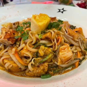 Pad Thai pollo