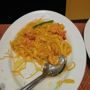 Fideos de arroz estilo Singapur