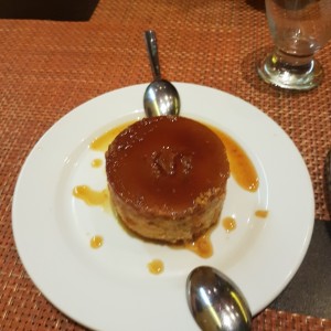 Flan de la casa