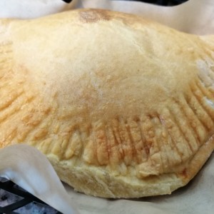 Empanada artesanal de queso