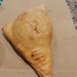 Empanada Chilena de Carne