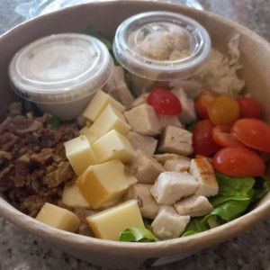 Ensaladas - Turkey & Gouda Salad