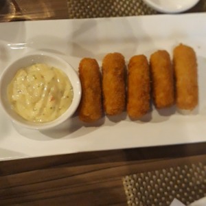 croquetas de cangrejo