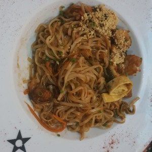 Pad thai de mariscos