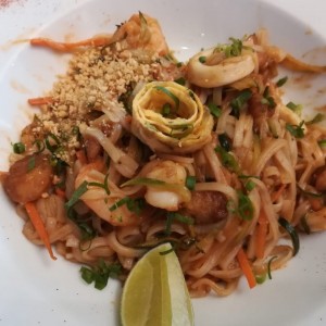 Pad Thai de mariscos