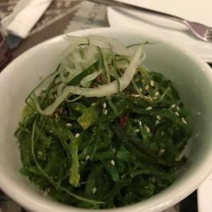 Ensalada de algas wakame