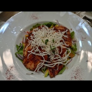 Ensalada Dadai de Pollo