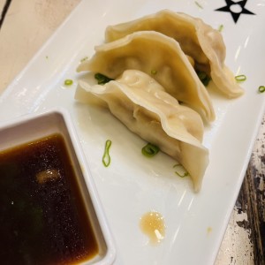 Tentadoras Entradas - Gyozas Mixtas