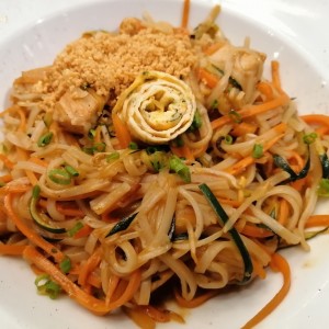 Phad Thai de Pollo