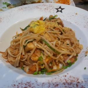 Pad Thai de pollo