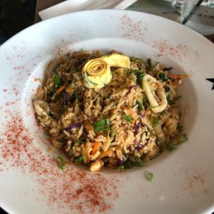 Nasi goreng de pollo