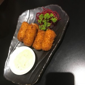 croquetas de cangrejo