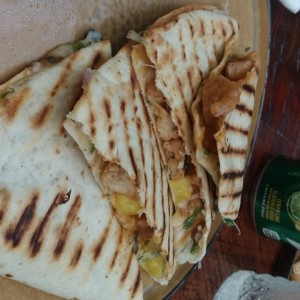 Quesadilla de pollo bbq