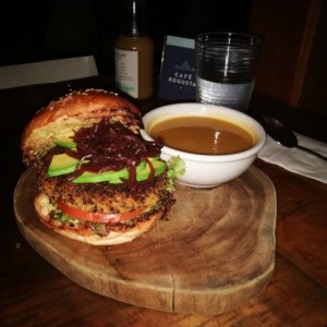 Quinoa burger