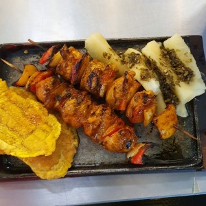 Brochetas de Pollo