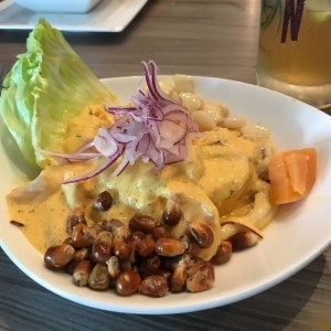 Ceviche con salsa de rocoto