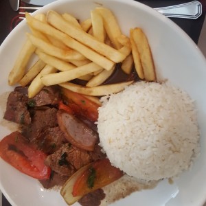 Lomo Saltado