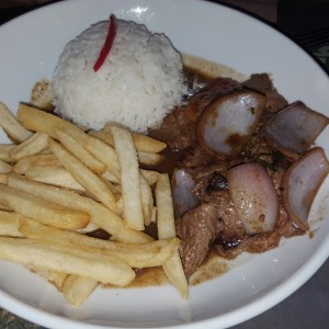 lomo saltado