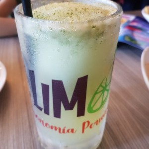 limonada con hierbabuena