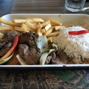 lomo saltado 