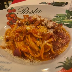 Espaguetti a la Amatriciana