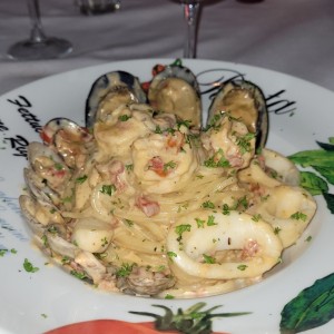 Linguini Frutti de Mare