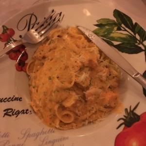 fetuccini salmone