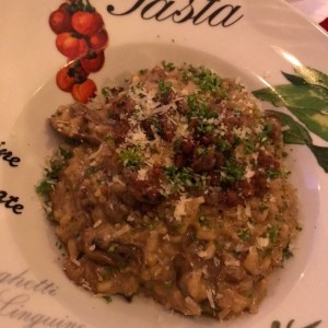 Risotto de hongos y chorizo