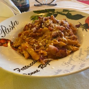 Spaguetti All'Amatriciana Rosa