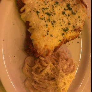 filetto di Manzo (milanesa de carne) y pasta crema