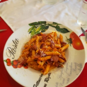 penne a la matriciana rosa