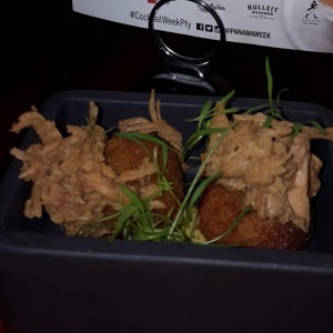 croqueta de maiz con cerdo 