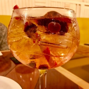 gin con frutos rojos