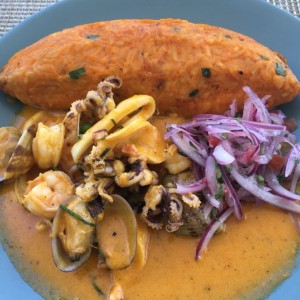 Tacu Tacu de mariscos 