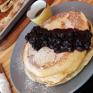 Pancake w/ Blueberry