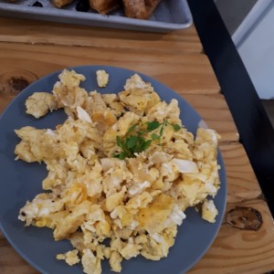 Orden de huevos.revueltos