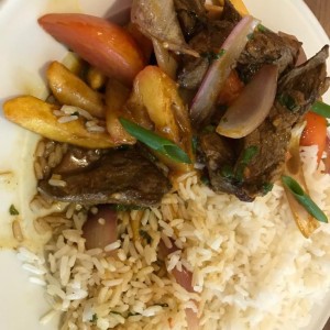 lomo saltado