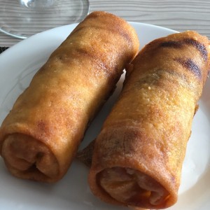 rollos de primavera/ lumpias 