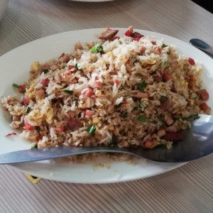 ARROZ FRITO - CANTONES CON PUERCO