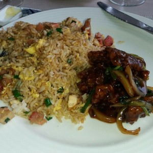 ARROZ FRITO - CANTONES ESPECIAL y carne mongolia