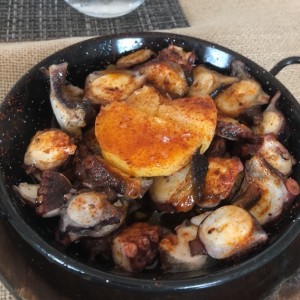 Pulpo a la gallega