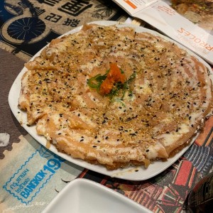 Pizza de salmon Nacion Sushi 