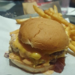 Doble Bacon Chese Burger