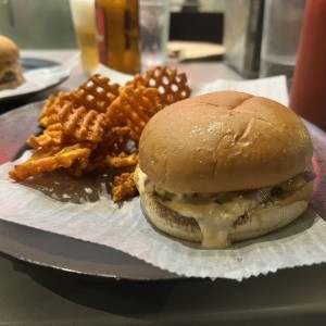 Chese Burgers - Chese Burger