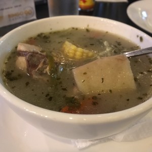 sancocho de pollo