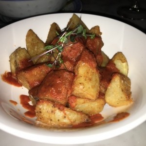 Patatas bravas