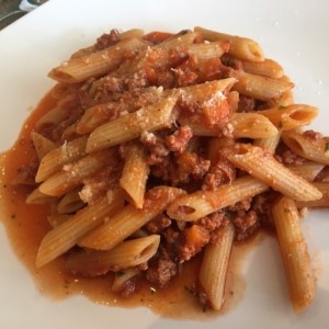 penne bolognesa.. que delicia ??