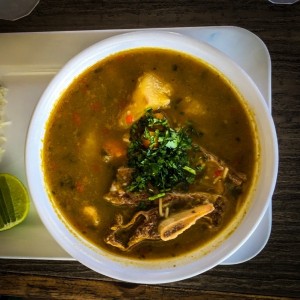 sopa de costilla