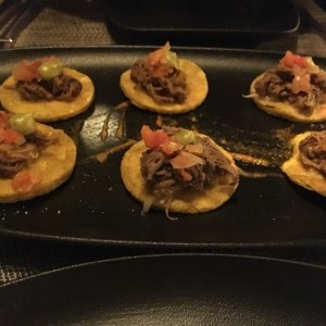 Patacones con Ropa Vieja