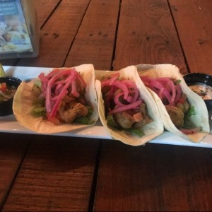 tacos de pescado